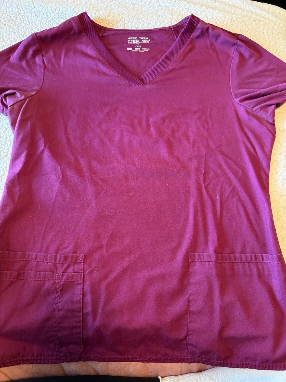Cherokee Women's V-Neck Scrub Top in Burgundy